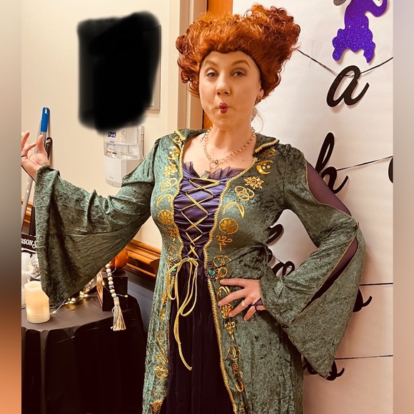 Winifred Sanderson Hocus Pocus - Picture 5 of 5